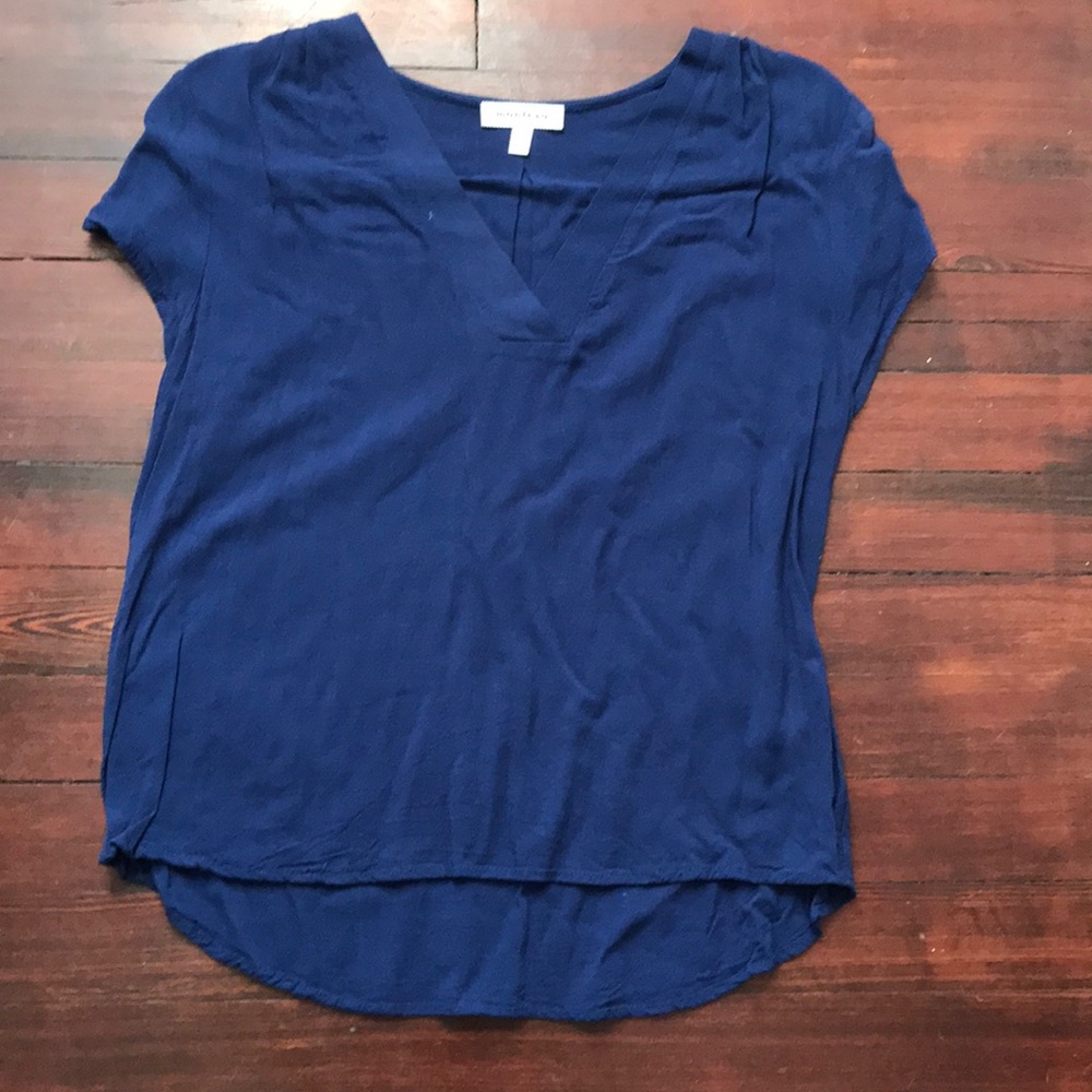 Blue tee shirt
